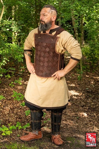 RFB Viking Leather Armour Brown Medium (レディフォバトル)
