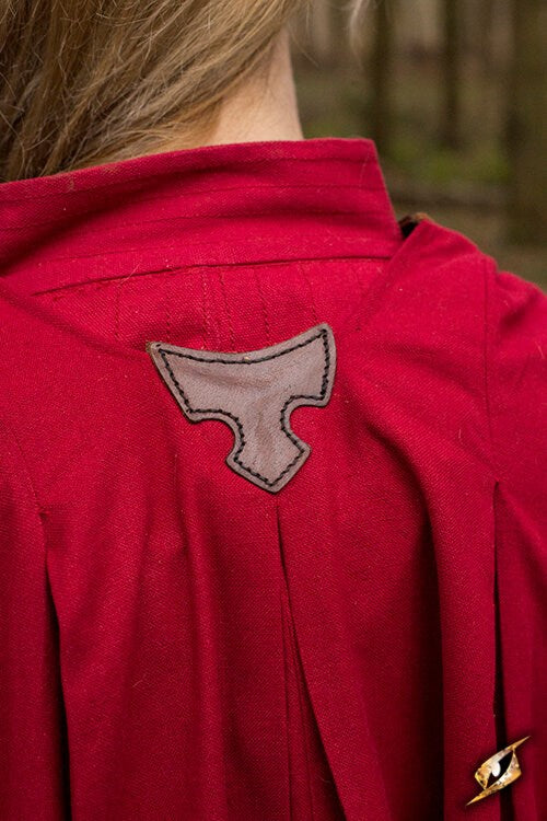 Cape Regulus Red – LARP Gear